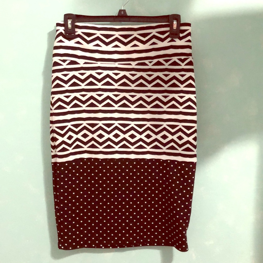Two patterned black and white LuLaRoe pencil skirt